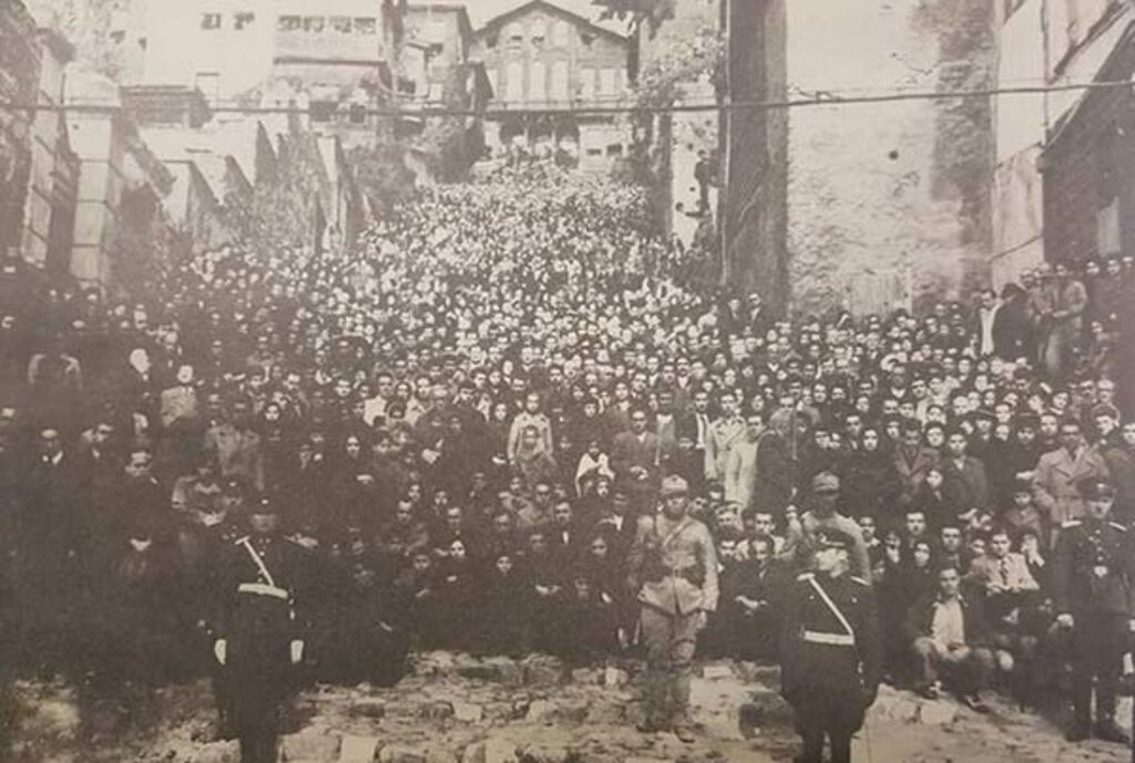 Atatürk'ün cenaze töreninden görmediğiniz fotoğraflar