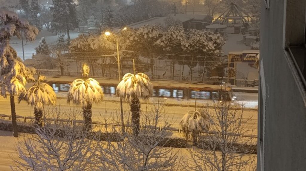 Samsun kar yağdı Erzurum'a döndü! Samsun'dan kar fotoğrafları