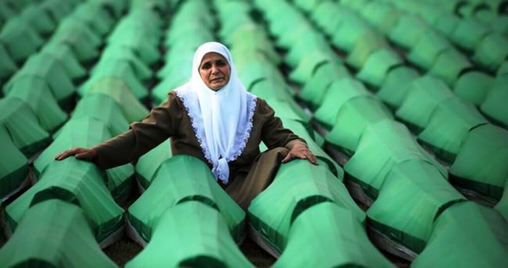 Srebrenitsa soykırımında yaşamını yitiren 71 kişi toprağa verilecek