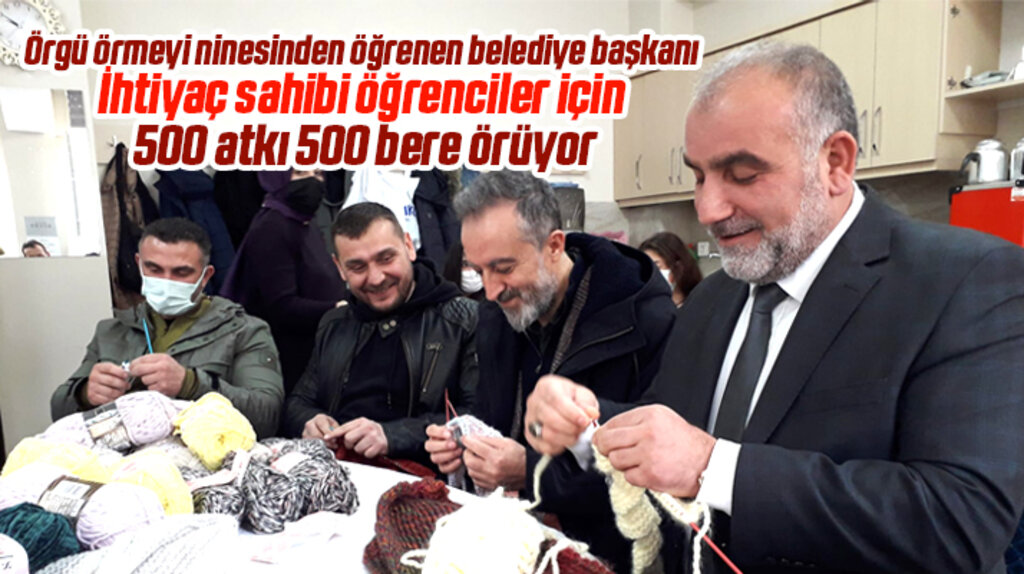 Samsun'da belediye başkanı Sandıkçı öğrenciler için atkı ve bere ördü 