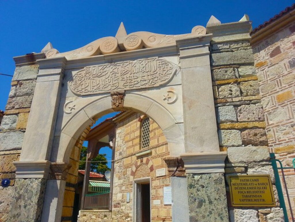 Bosna Hersek'de Sırplar tarafından yıkılan cami yeniden inşa edildi