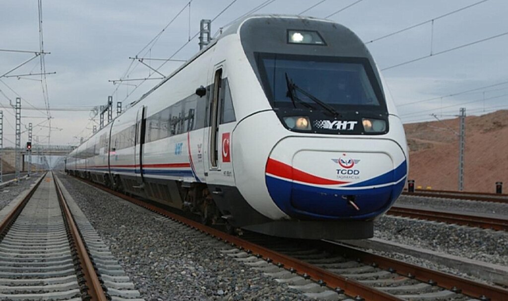 Samsun Sivas- Sivas-Samsun yolcu tren seferleri hangi günler saat kaçta olacak